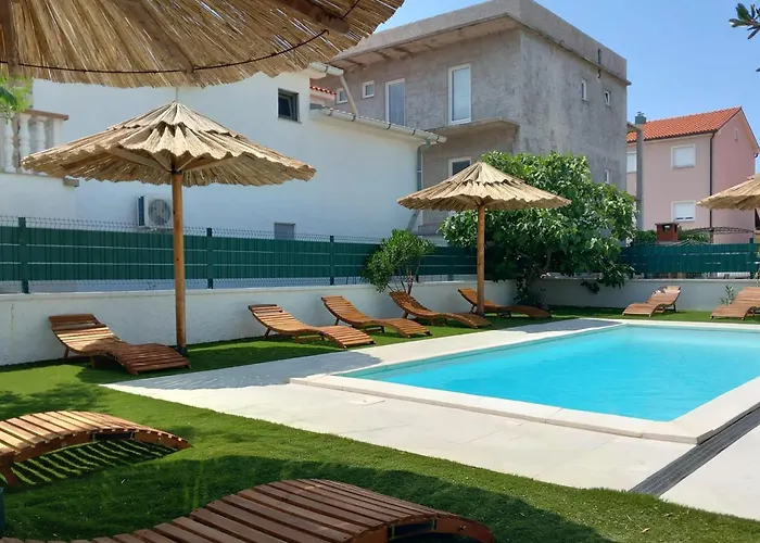 Pet Friendly In Dom wakacyjny Vir